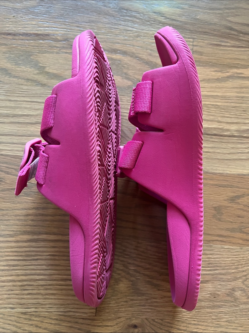 Chaco Chillos Pink Adjustable Slide Sandals - Picture 5 of 6